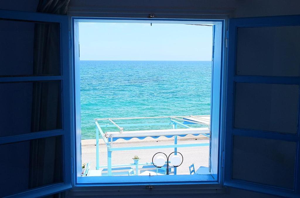 Socrates Apartmens & Restaurant Milatos Rum bild