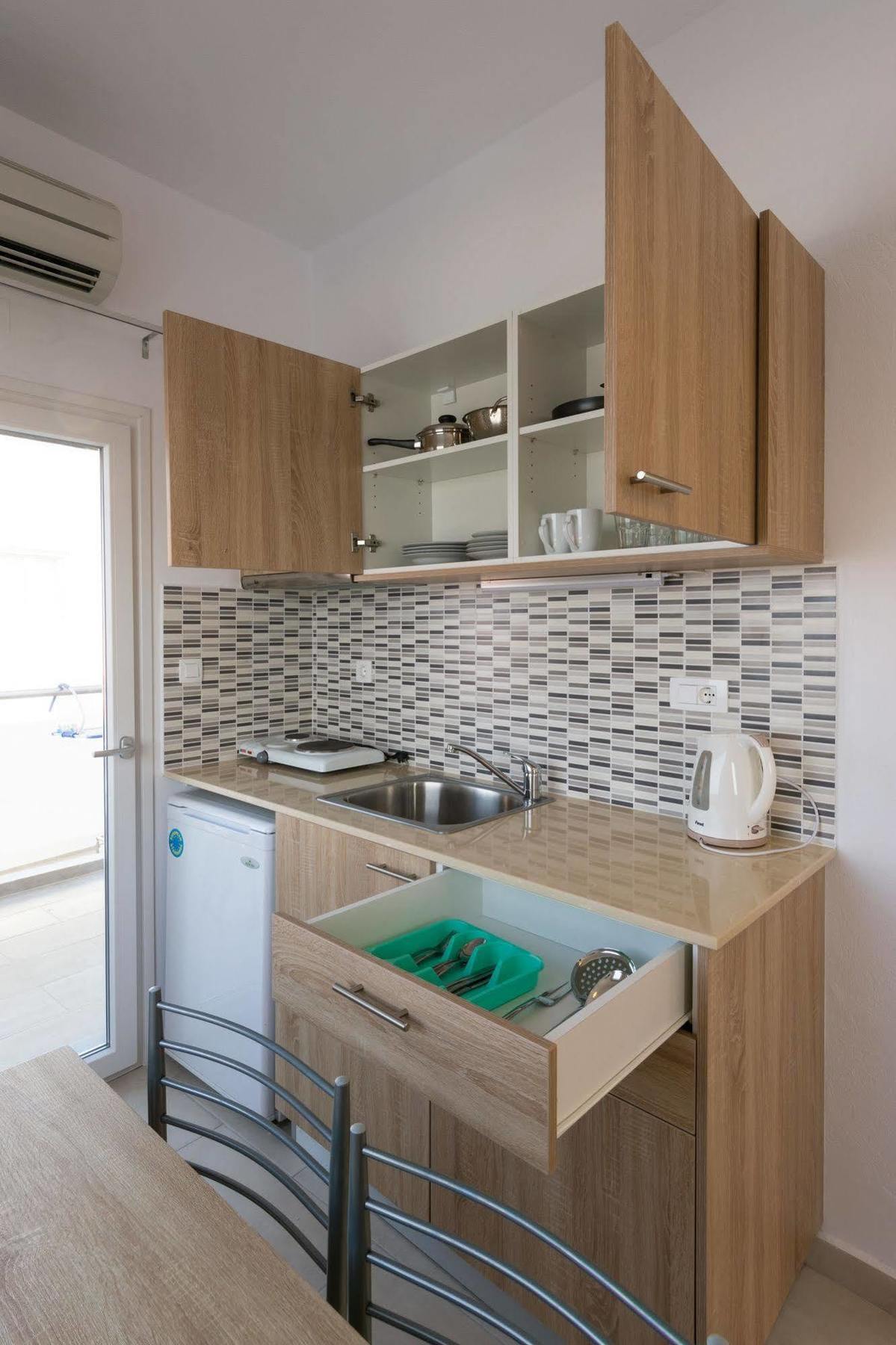 Socrates Apartmens & Restaurant Milatos Exteriör bild